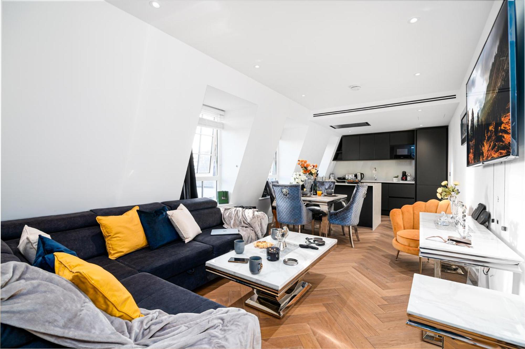 Stunning 1-Bedroom Penthouse In Marble Arch 72 London Exterior photo